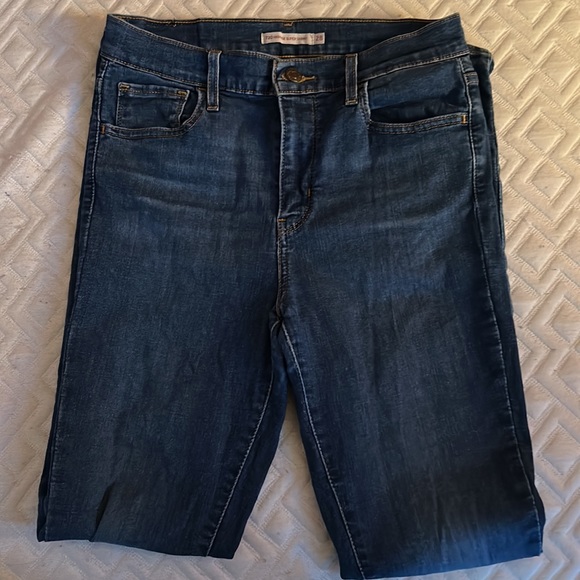 High Rise Super Skinny Levi’s Jeans - Picture 2 of 5